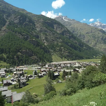 アパート Turquino - Marmotte By Interhome